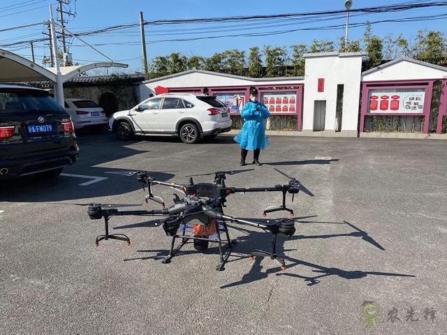 農業無人機變身&ldquo;運輸機&rdquo;，上海奉賢用無人機服務隔離人員