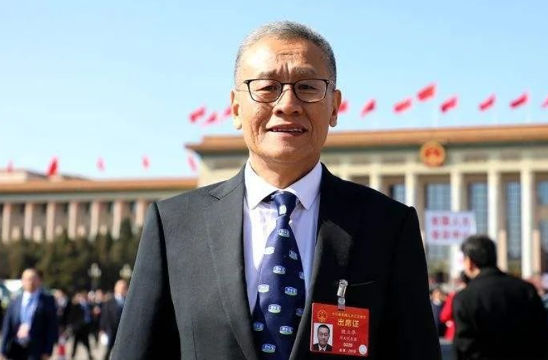 全國人大代表：目前一些地方已暫停設(shè)施農(nóng)業(yè)用地備案，用地面臨極大困難