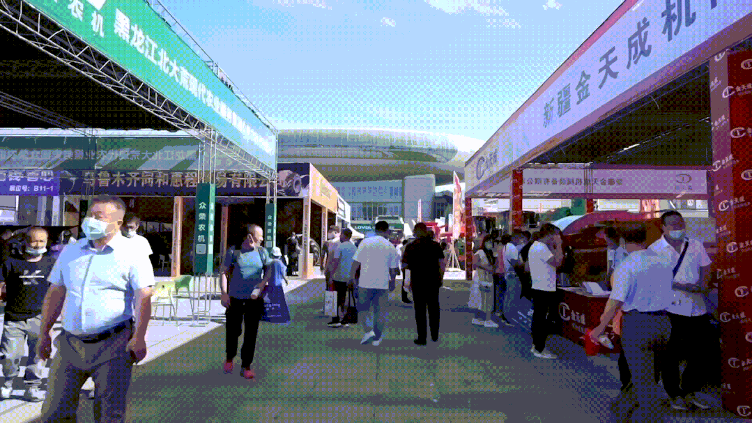 智能農(nóng)機(jī)落地新疆，交卷！